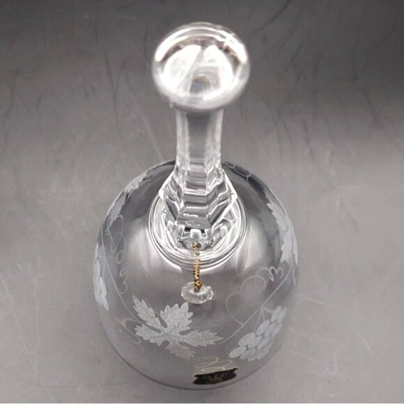 Vintage Lead Crystal Grapevine Hostess Dinner Bell France Golden Crown E&R - Picture 3 of 6